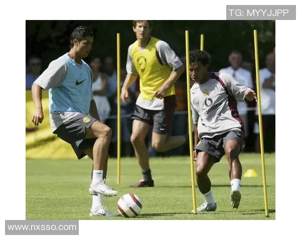 穿着X足球鞋的球星们如何凭借装备提升场上表现与竞技水平